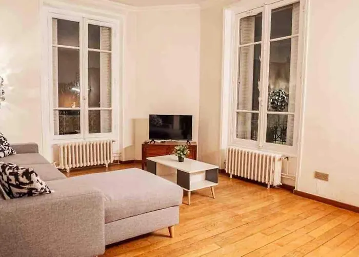 Maison Suresnes